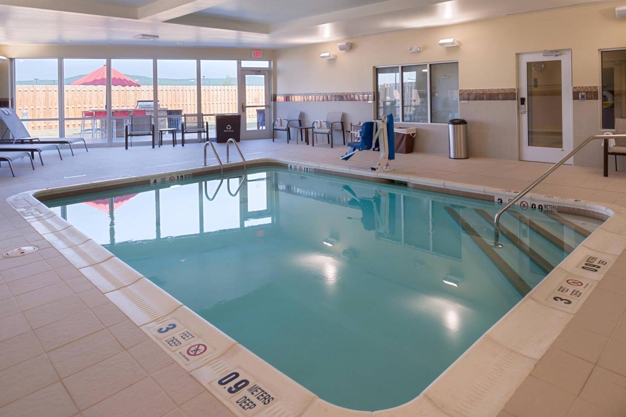 Courtyard By Marriott Elmira Horseheads Hotell Exteriör bild